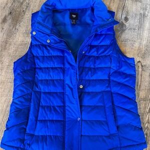 GAP Women's Vibrant Blue Quilted Vest